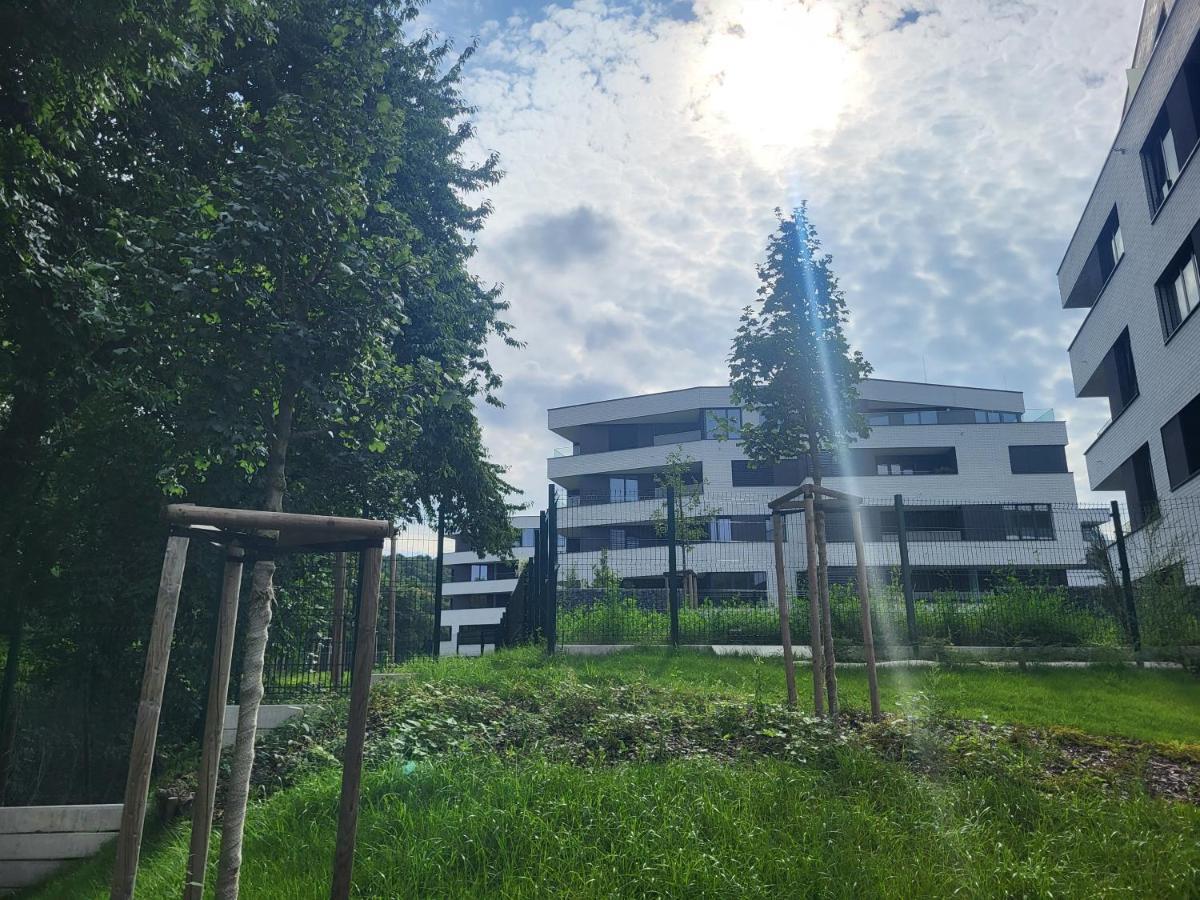 New Apartment In Karlin, Praha 8, Close To Center Exterior foto